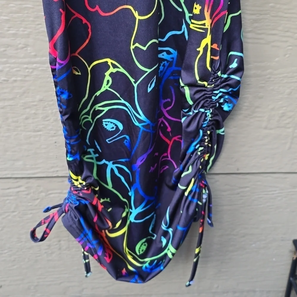 PrettyLittleThing Multi Abstract Face Print Slinky Ruched Side Bodycon Dress 6 - Picture 7 of 11